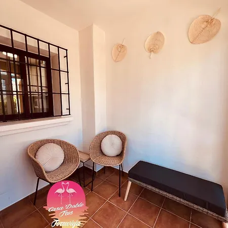 Casa Doble Tres 公寓 托雷维耶哈